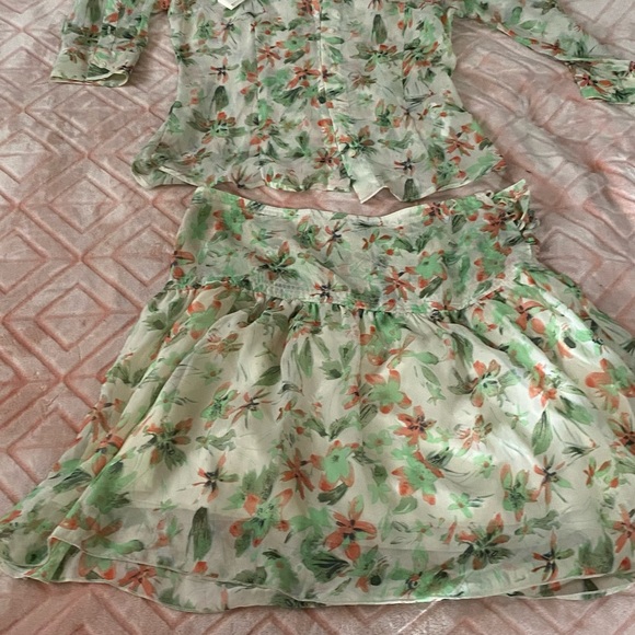 Sasch chaffon top& skirt - Picture 2 of 13